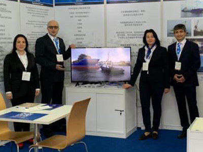 斯坦尼斯拉夫·捷连季耶夫翻译在中国国际海事技术学术会议和展览会